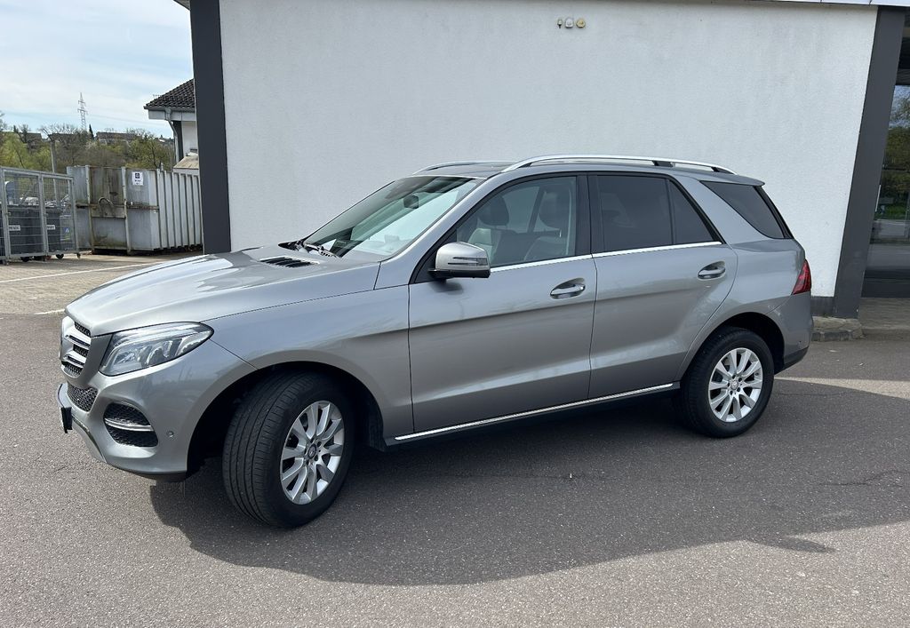 Image of Mercedes-Benz GLE 250