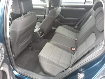 Volkswagen Passat Variant - 9