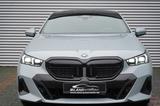 BMW 520i M Sport PANO H&K CARBON 360 HUD KEYLESS - BMW 5er Reihe in Düsseldorf