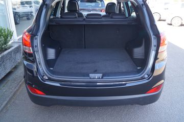 Hyundai ix35 Style 2.0 Style PANORAMADACH-NAVI-KAMERA-WR
