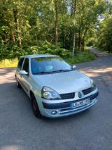 Renault clio - gebrauchte Renault Clio aus dem Jahr 2002