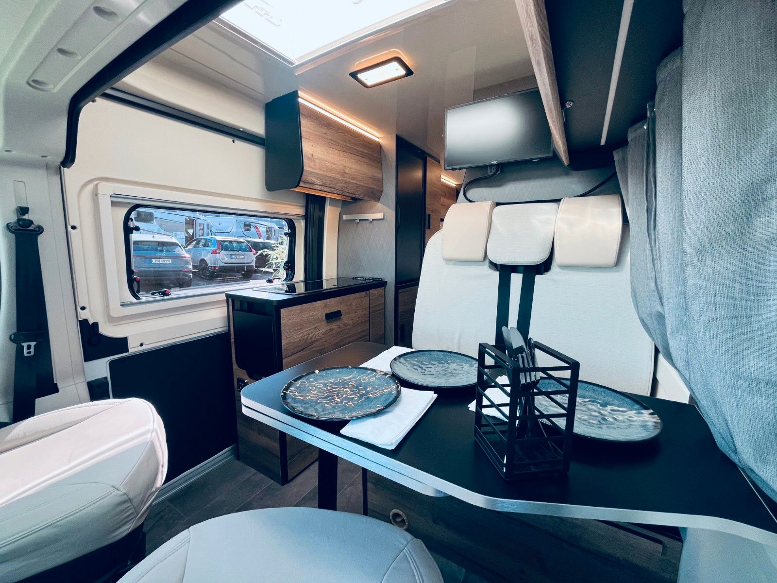 Fahrzeugabbildung XGO X-Van 2 Modell 2026 HERBST DEALS ALL IN