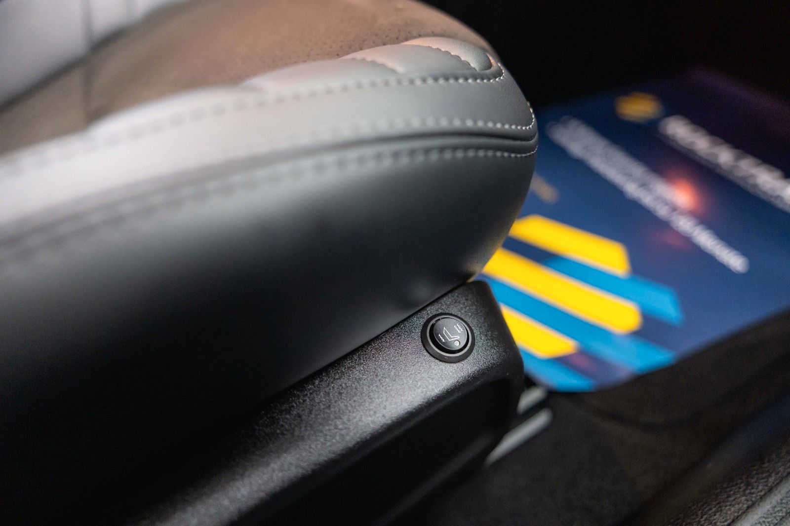 Fahrzeugabbildung Dodge Challenger 5.7 V8 R/T SRT Performance *LED*19%*