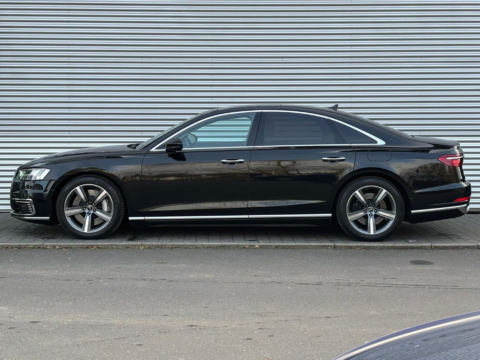 Audi A8 - Bild 4