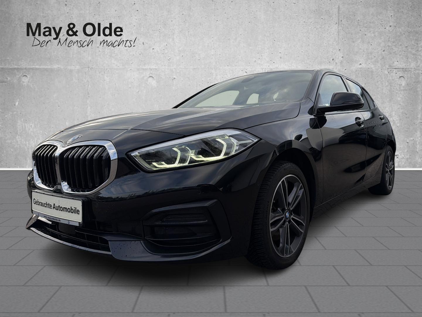 BMW 118 i Navi Digitales Cockpit LED Mehrzonenklima 