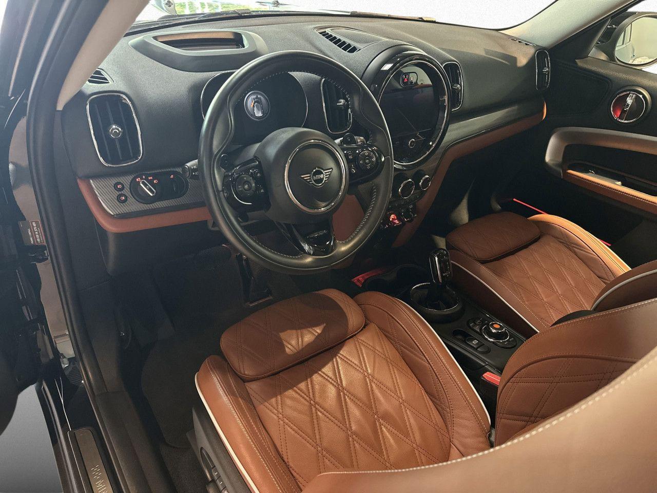 MINI Cooper S ALL4 CM ACC HUD RFK SHZ DAB+ H/K Pano