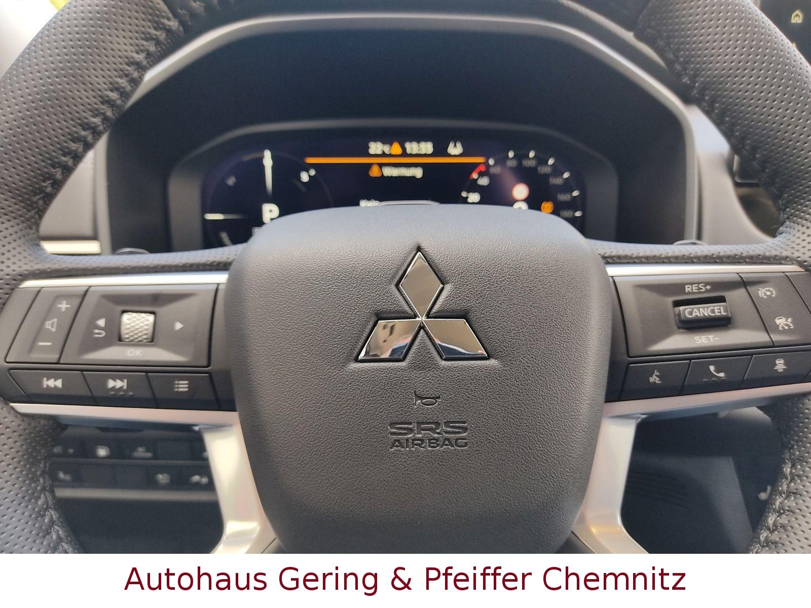 Mitsubishi Outlander PHEV Plug-in Hybrid Intro Edition