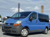 Renault Trafic Combi L1H1 2,7t  verglast/8 SITZER - gebrauchte Renault Trafic aus dem Jahr 2005
