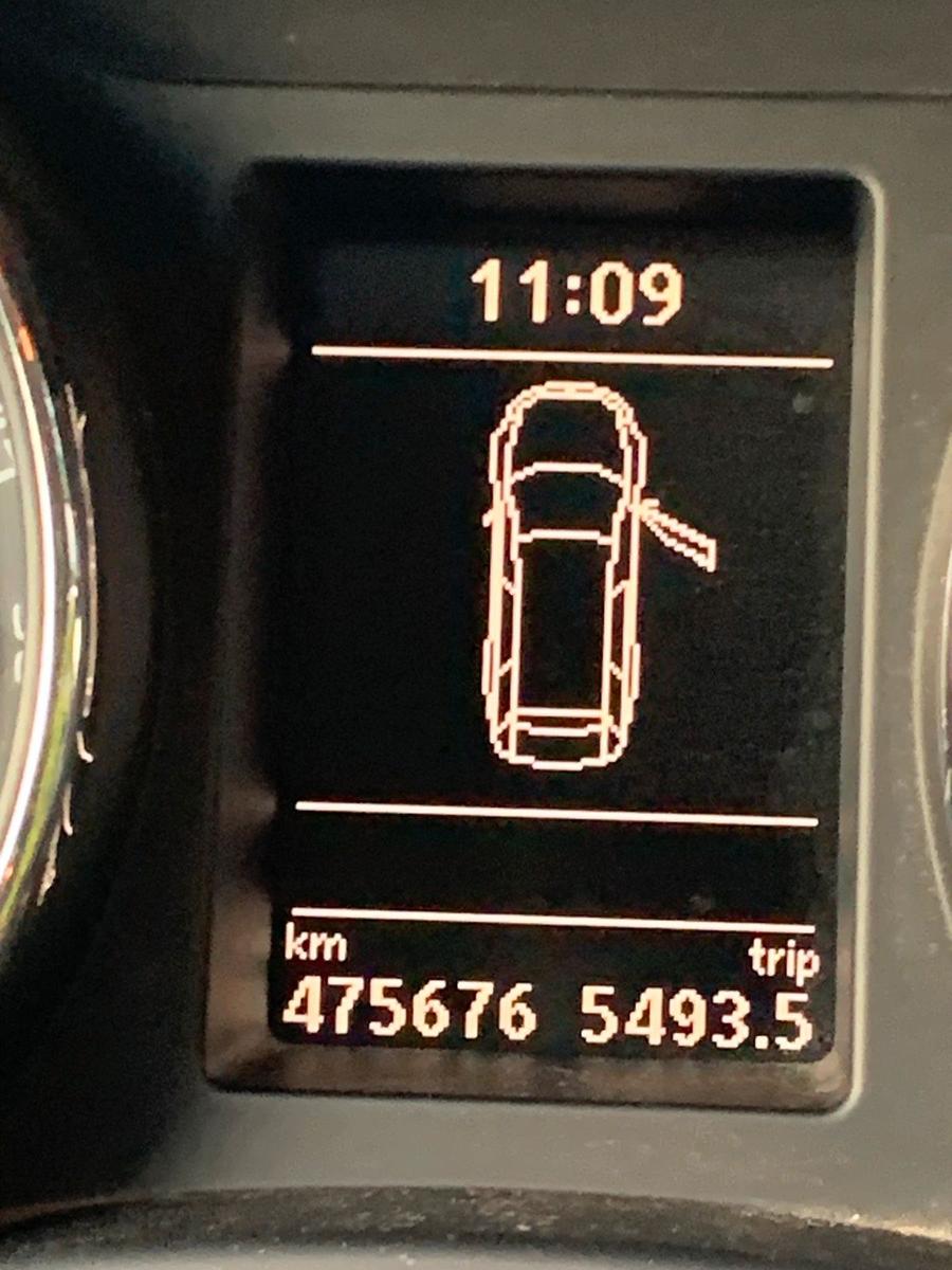 Skoda Superb 2011 — photo 8