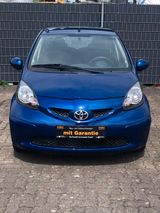 Toyota Aygo (X) 1,0 ckIN2U Automatik 5-türig - Toyota aus 2008: Aygo