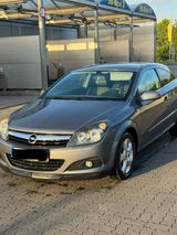 Opel Astra GTC  h 1,9 Turbo - Opel Astra: H Gtc Turbo