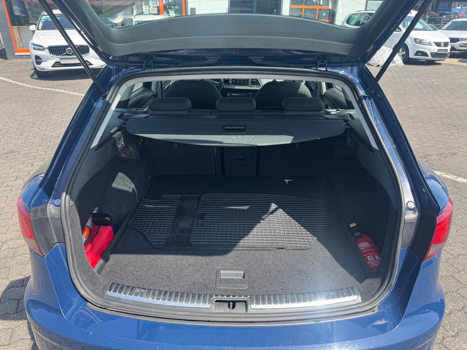 Fahrzeugabbildung SEAT Leon ST Style /NAVI/KLIMA/SCHECKHEFT/