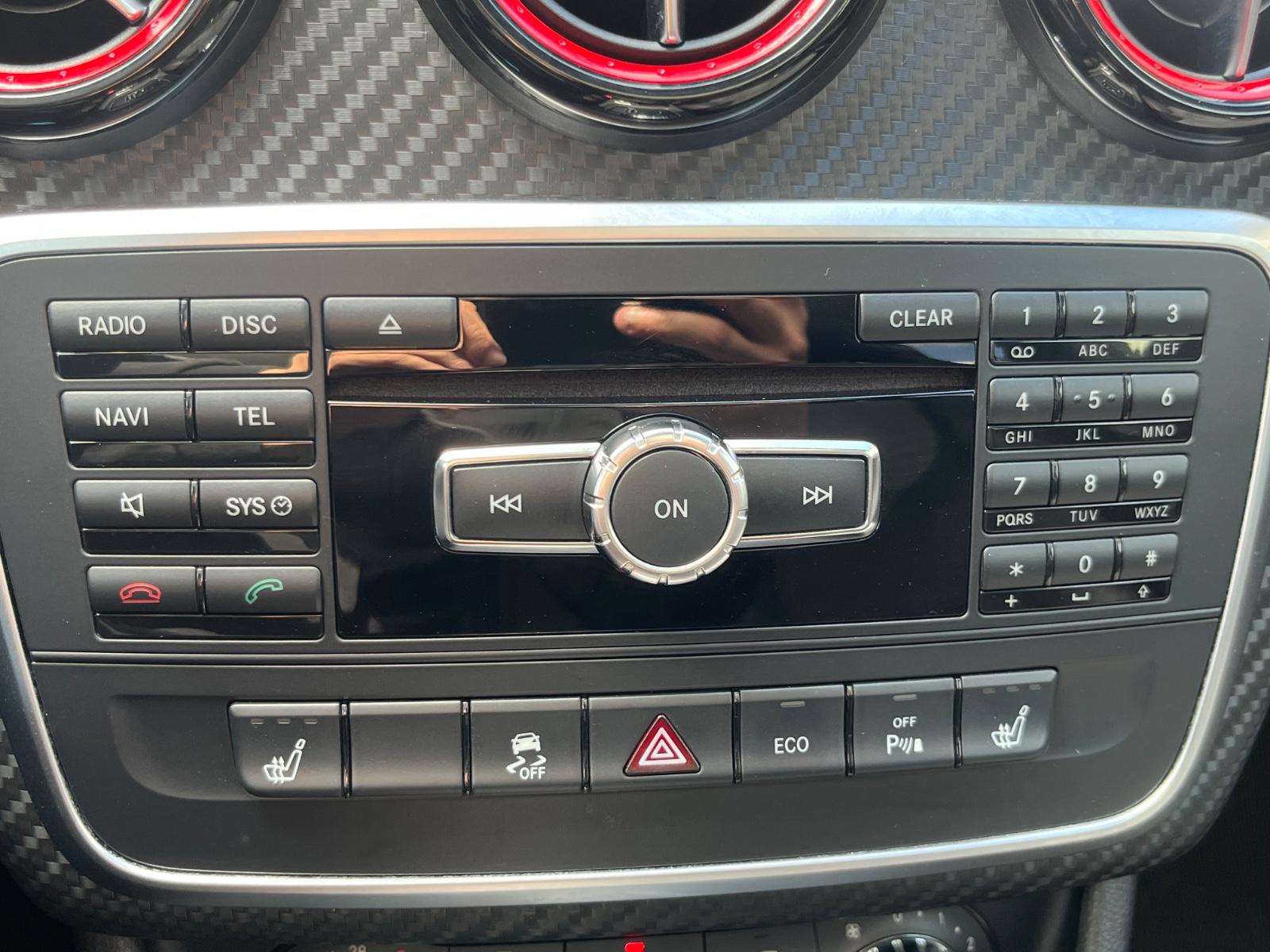 MERCEDES-BENZ A - 45 AMG - 360 CV - CARNET ENTRETIEN