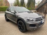 Volkswagen Touareg 3.0 V6 TDI Tiptronic BlueMotion Tech... - VW Touareg Gebrauchtwagen in Lübeck