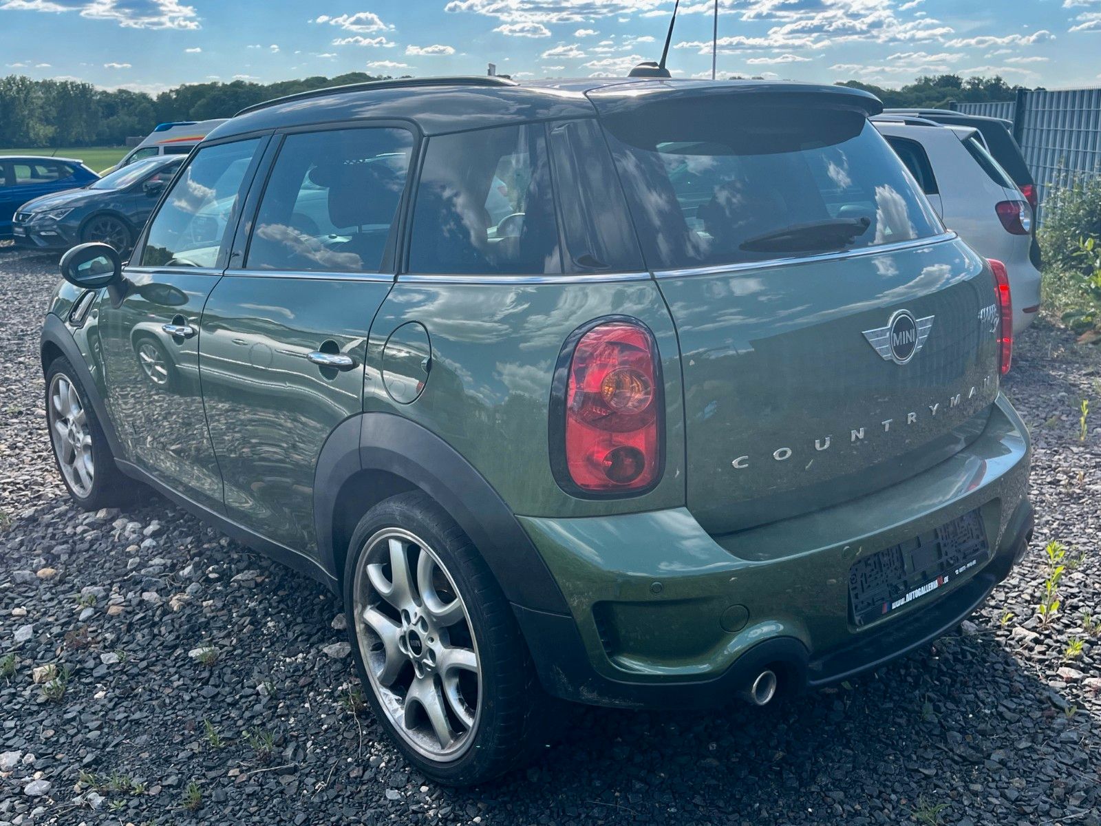 Fahrzeugabbildung MINI Cooper SD Countryman All4 Navi Leder Xenon SPORT