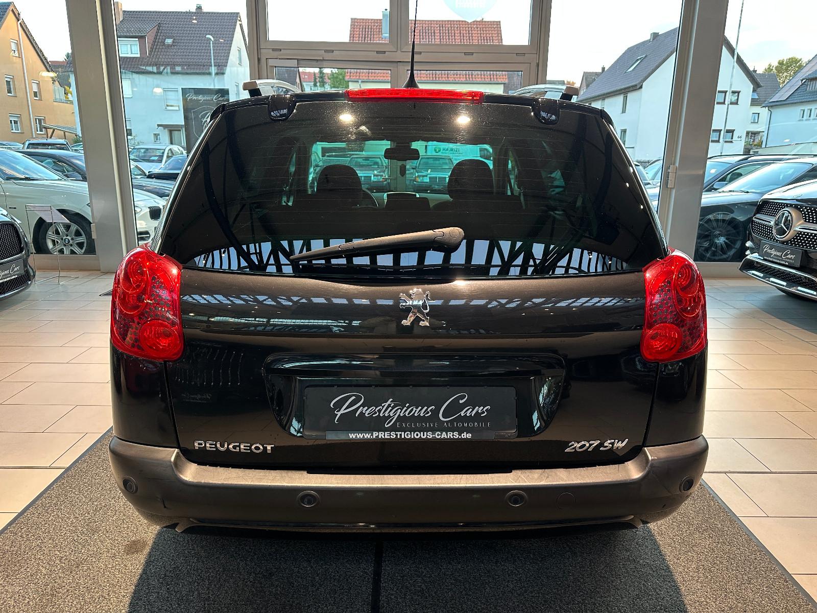 Peugeot 207 2010 — photo 7