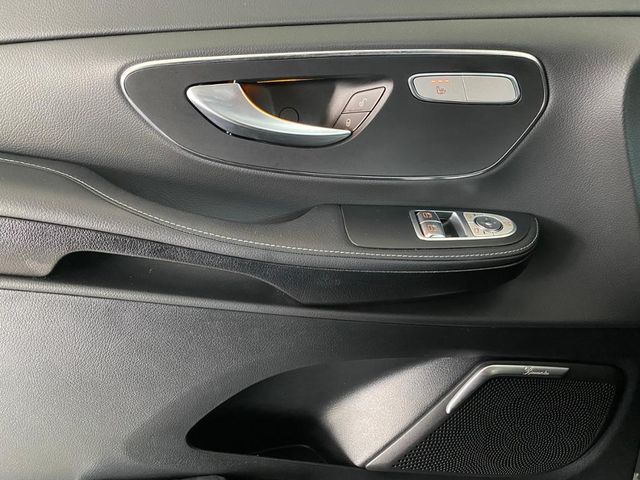 V 250 d AVA ED Kompakt AMG NIGHT ABSTAND 7Sitzer