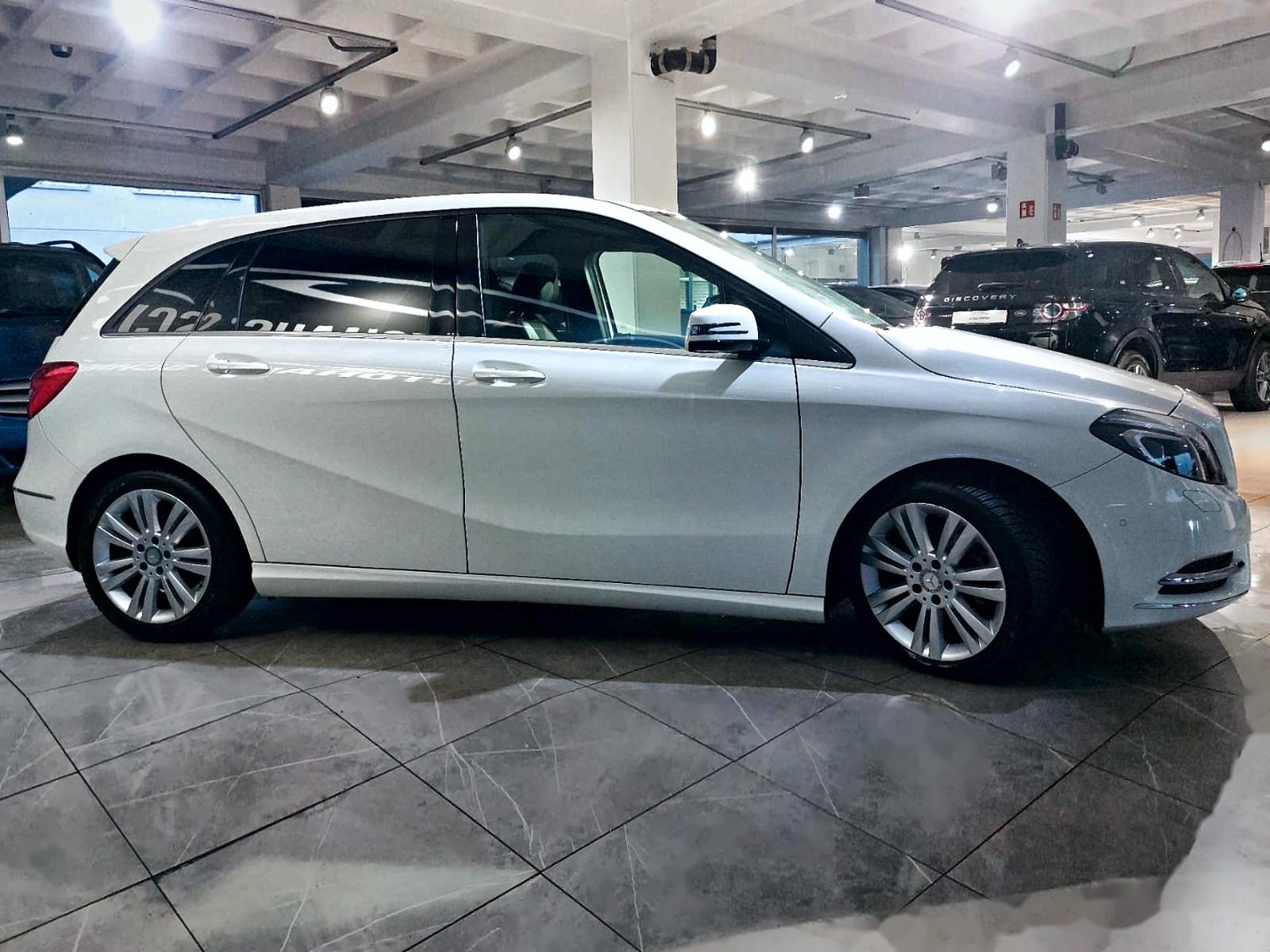 Mercedes-Benz B 200 *Erst 86tkm*Automatik*Navi*PDC*AHK 1,4t*