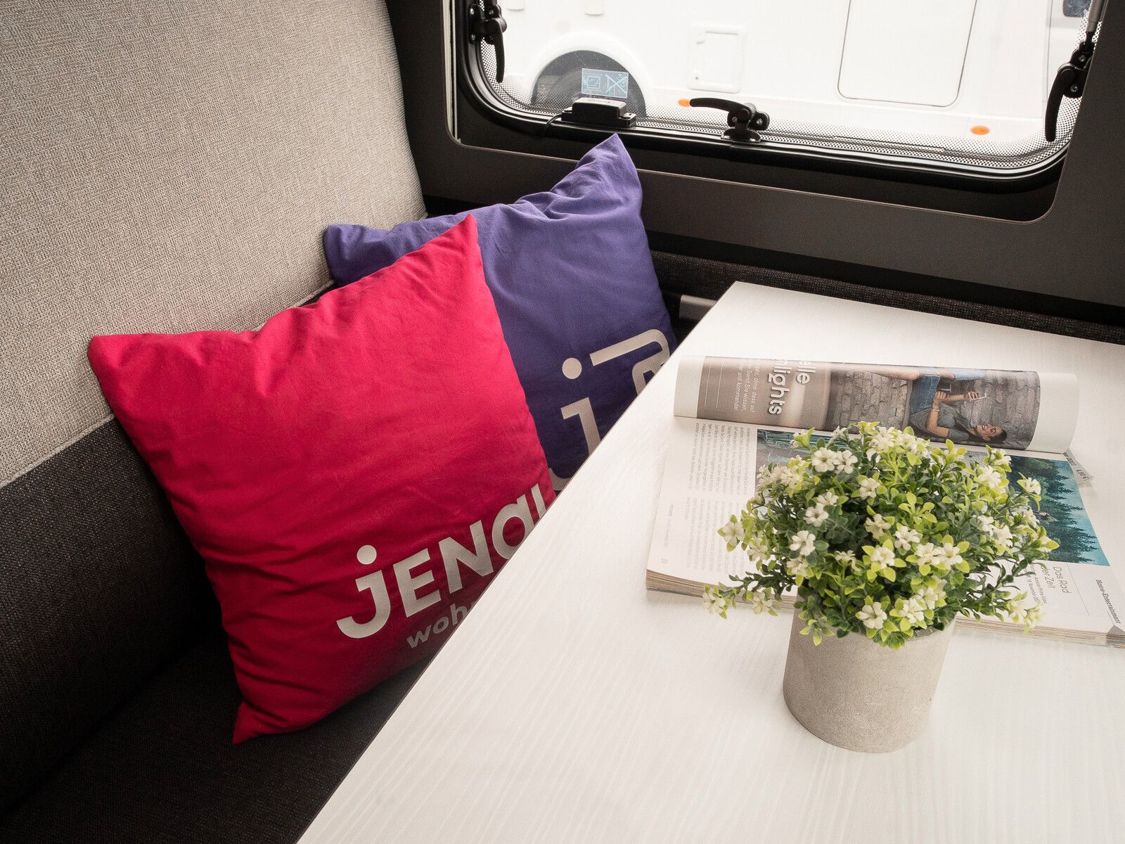 Fahrzeugabbildung Dethleffs Globebus Camp T 1