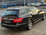Mercedes-Benz E 350 E T-Modell E 350 CDI/Kamera/Pano/AHK - Mercedes-Benz E 350: T
