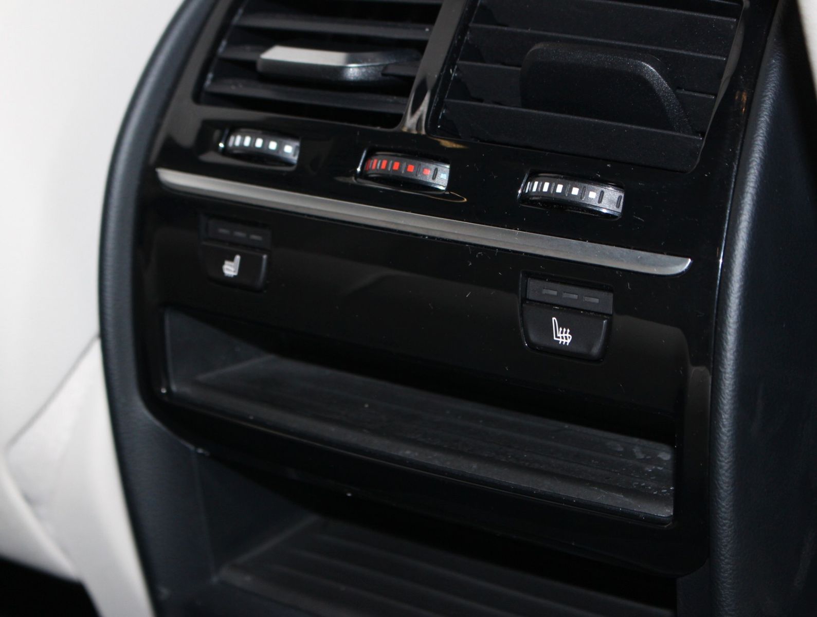 Fahrzeugabbildung BMW 530i  M-Sportpaket*Head-UP*Kamera*2.Hand