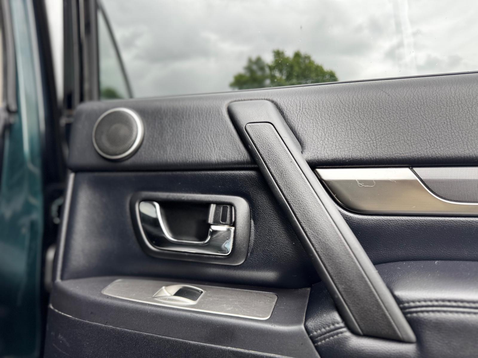 MITSUBISHI PAJERO 3.2 DI-D INTENSE 170CH 4X4 7 PLACES