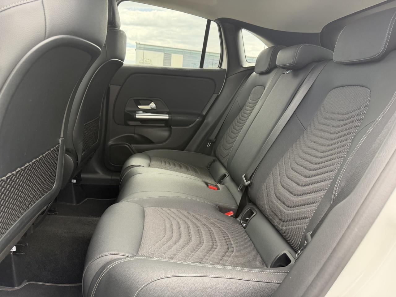 Mercedes-Benz GLA 220d 4M PROGRESSIVE+FAHRASSIST+TOTW+360+KAM