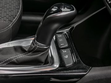 Opel Crossland 1.2 Enjoy Verkehrsschilder-Assistent