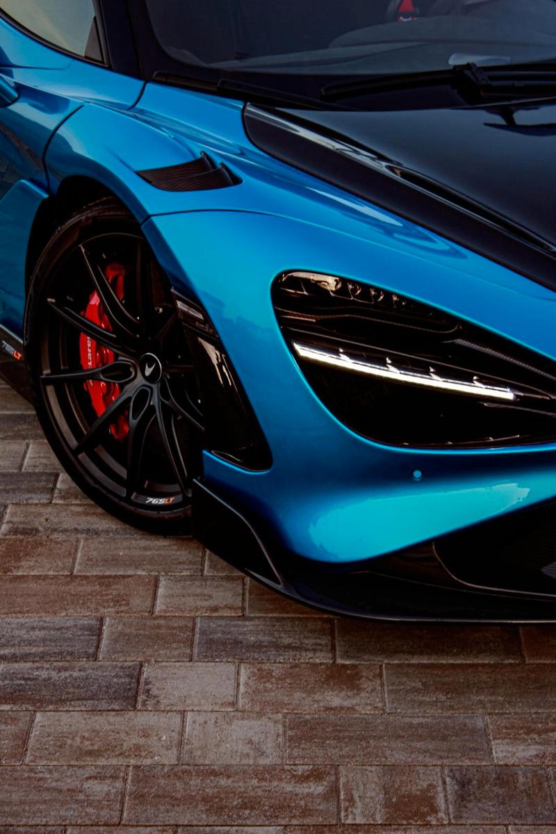 McLaren 765LT Coupe V8 - Carbon - Ludus Blau - Limitiert