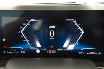 BMW X7 - 12