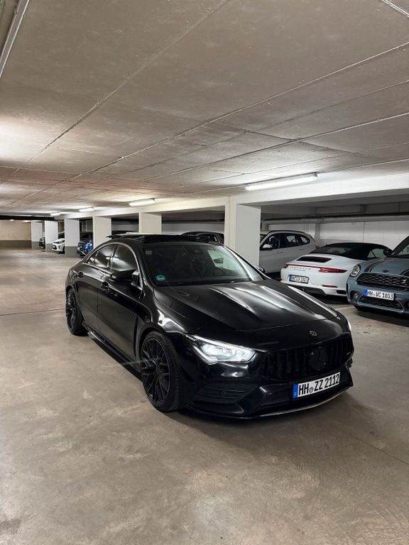 Image of Mercedes-Benz CLA 200