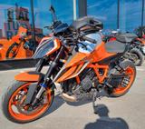 KTM 1290 Super Duke R EVO Tech Pack - KTM 1290 Super Duke R EVO