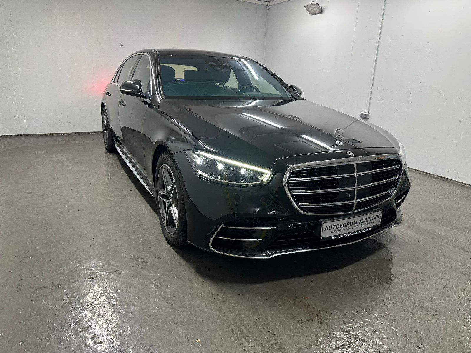 Fahrzeugabbildung Mercedes-Benz S 450 4MATIC L *AMG-LINE*ACTIVE BODY*EXKLUSIV*TV