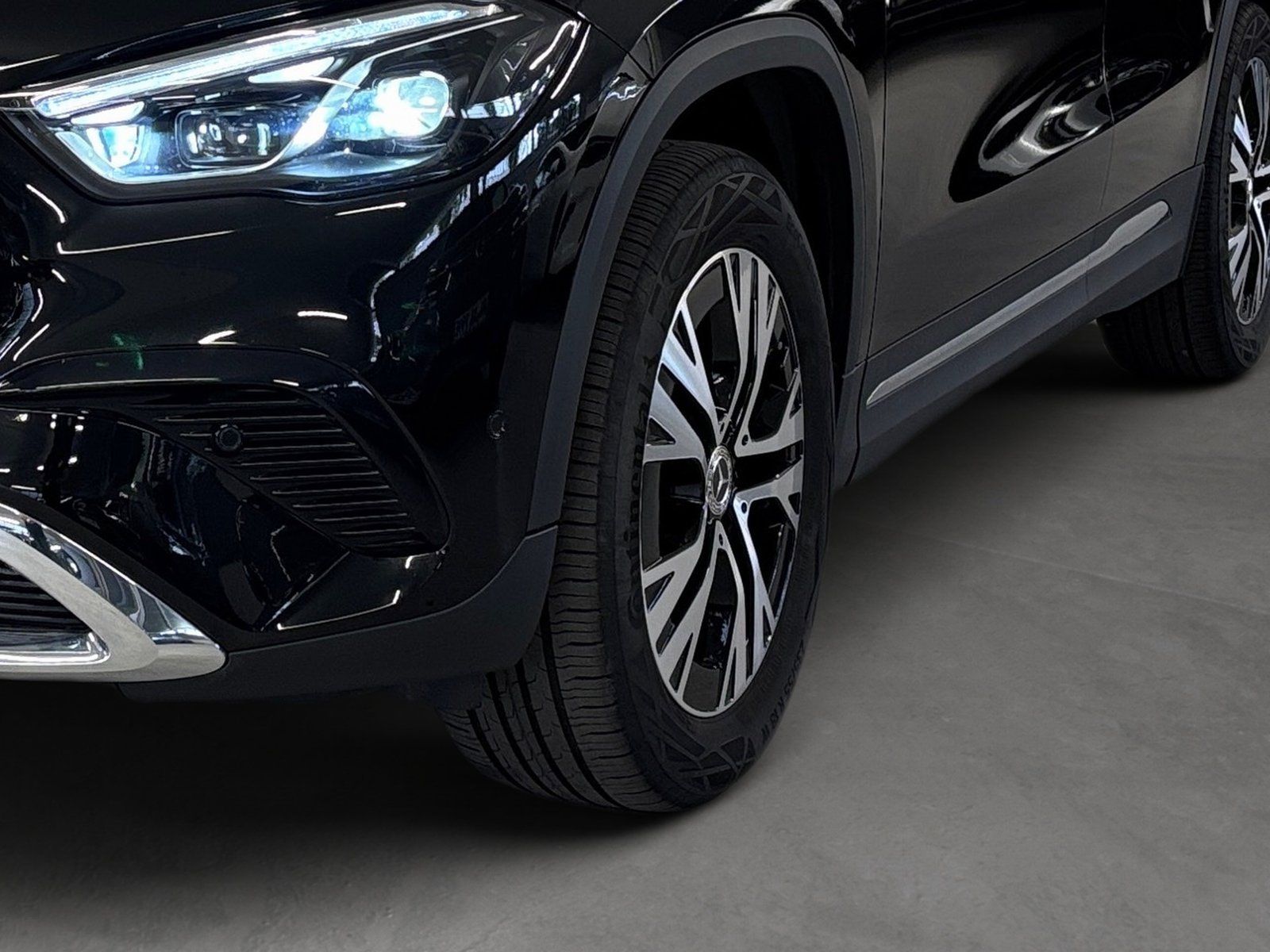 Fahrzeugabbildung Mercedes-Benz GLA 180 Progressive*Pano*360*Totwinke*MultiBeam*