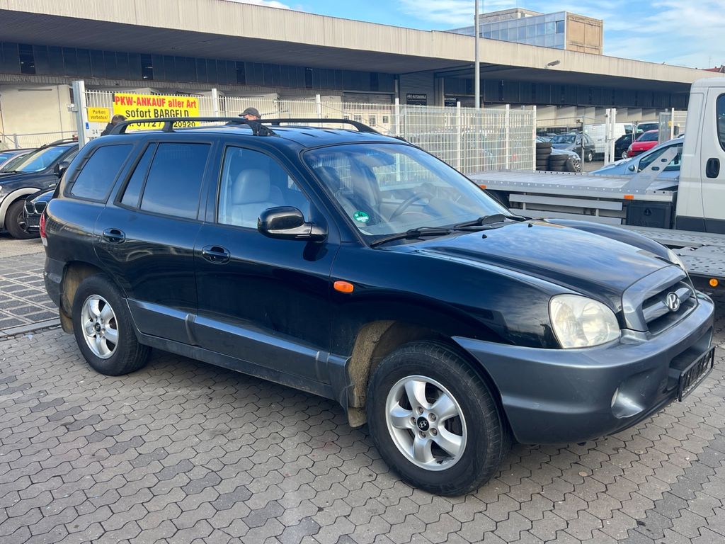 Hyundai SANTA FE