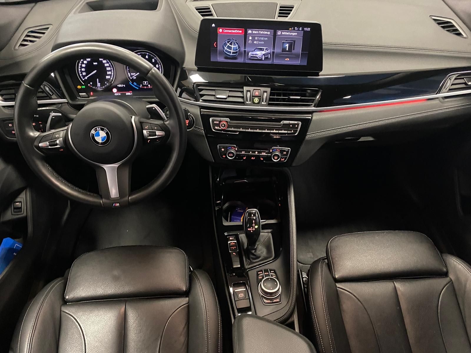 Fahrzeugabbildung BMW X1 sDrive20i M Sport+LEDER+NAVI+KAMERA+M Paket