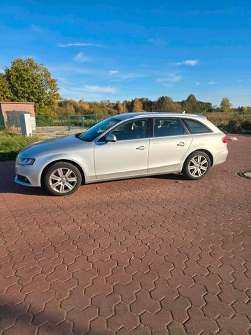 Audi A4  B8 2.7 TDI