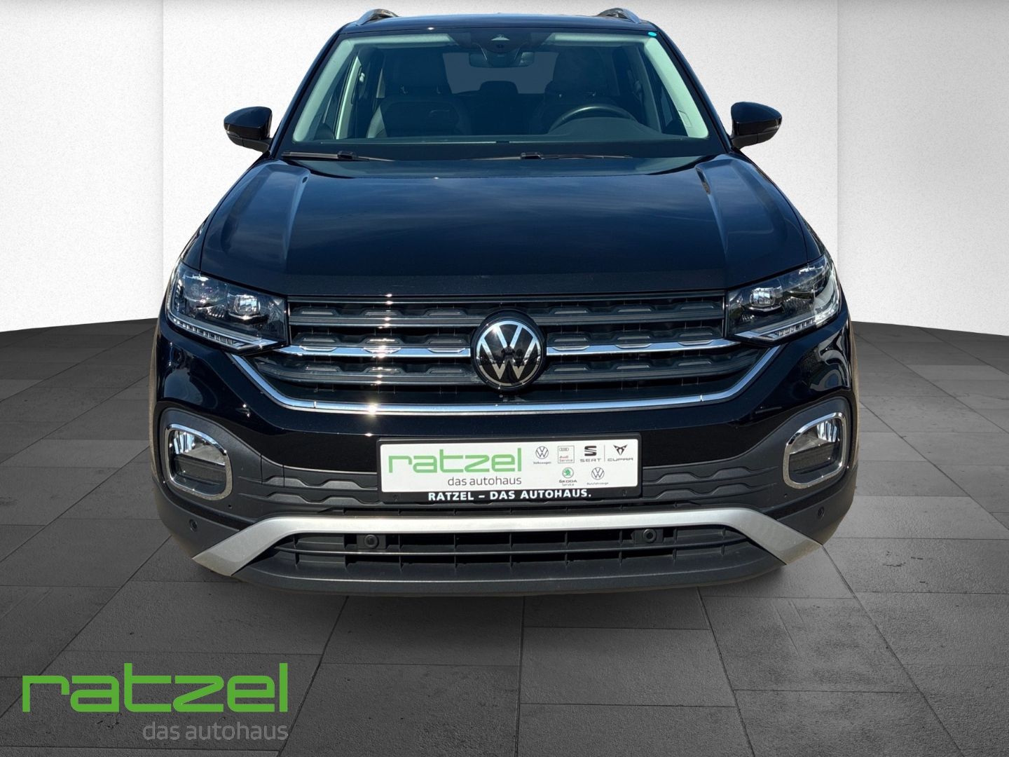Fahrzeugabbildung Volkswagen T-Cross Style 1.0 TSI DSG Digitales Cockpit LED
