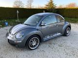 Volkswagen VW New Beetle, 1,6, 75 kw (102 PS) Bj. 2009 - Volkswagen New Beetle mit Benzin-Antrieb: Limousine, 1.6