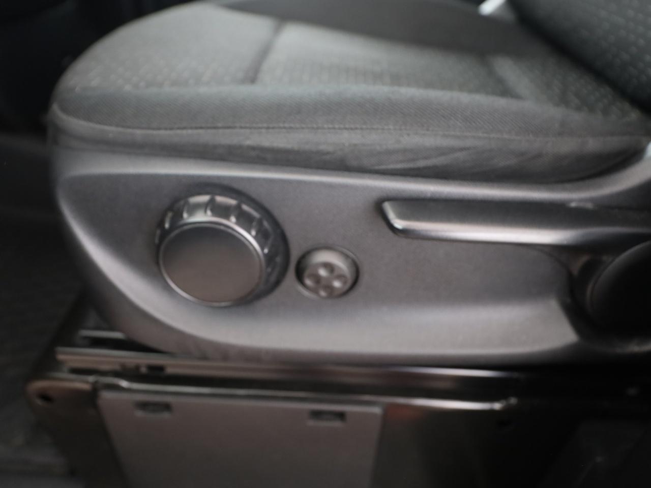 Mercedes-Benz Vito 116 CDI Kasten Lang Kamera LED Sitzhz Klima