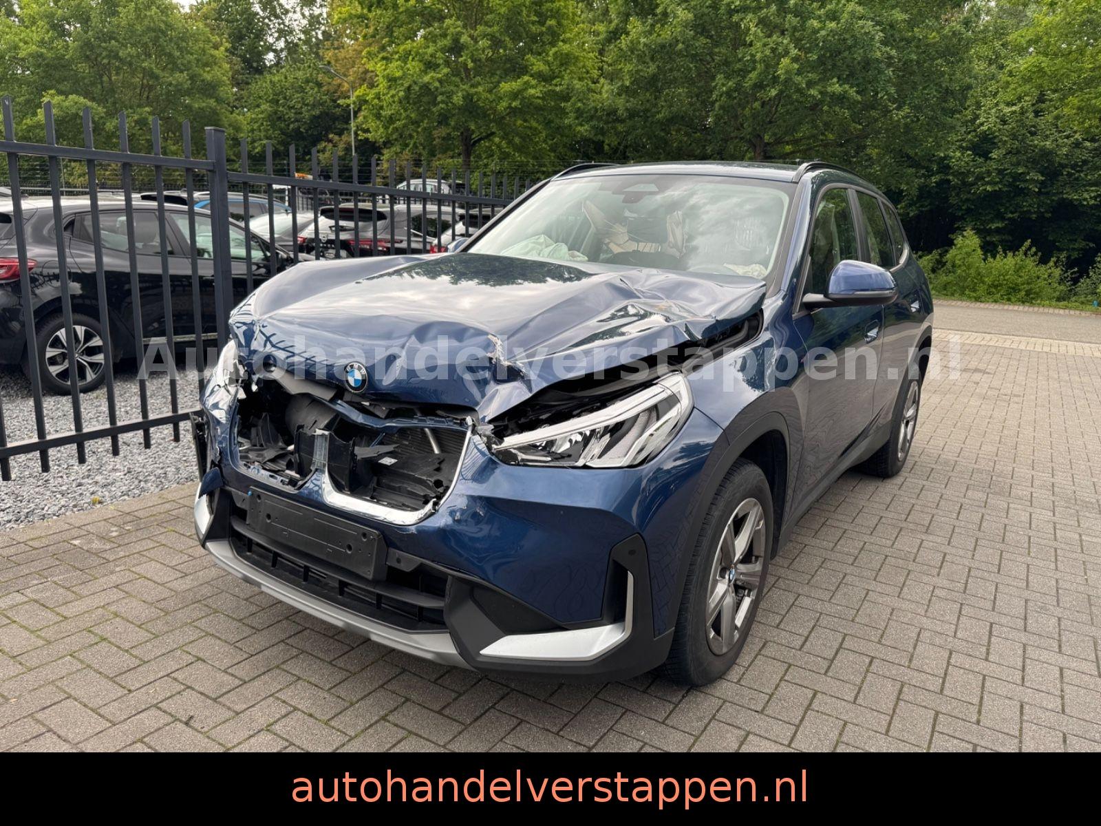 BMW X1 18d sDrive Automatik Live Cockpit Plus NAVI+