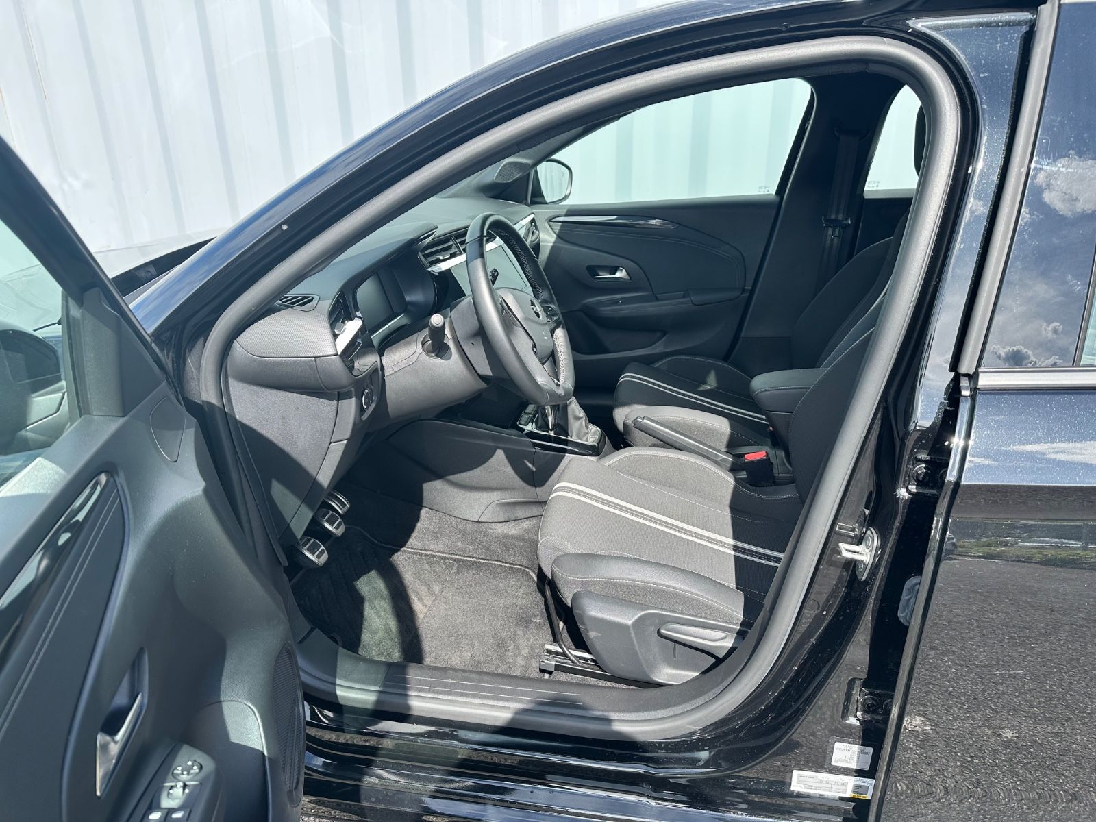 Fahrzeugabbildung Opel GS 1.2*LED*Sitzhzg*Kamera*LED,16"Alu*DAB