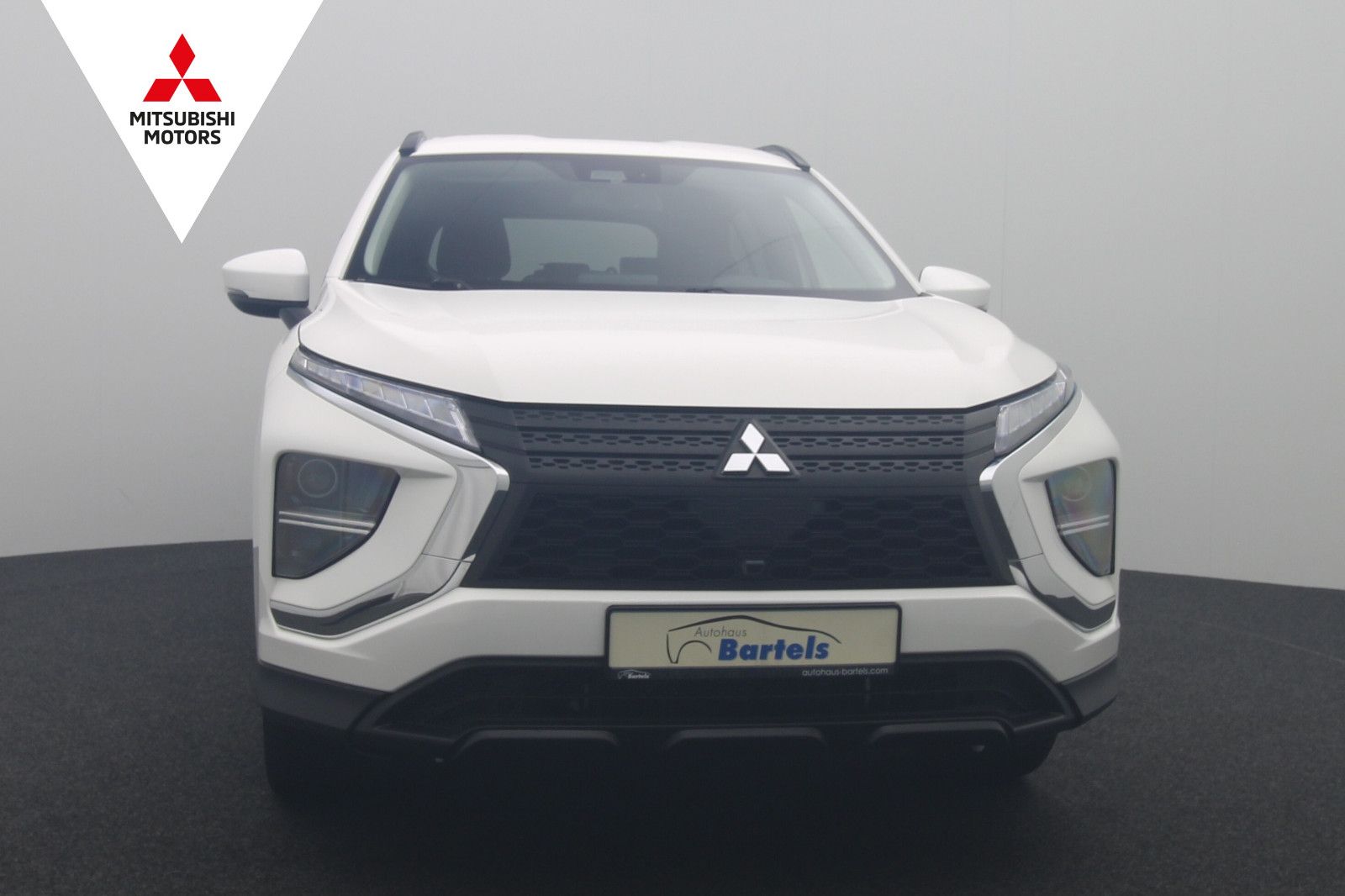 Fahrzeugabbildung Mitsubishi Eclipse Cross 2.4 Basis Hybrid 4WD