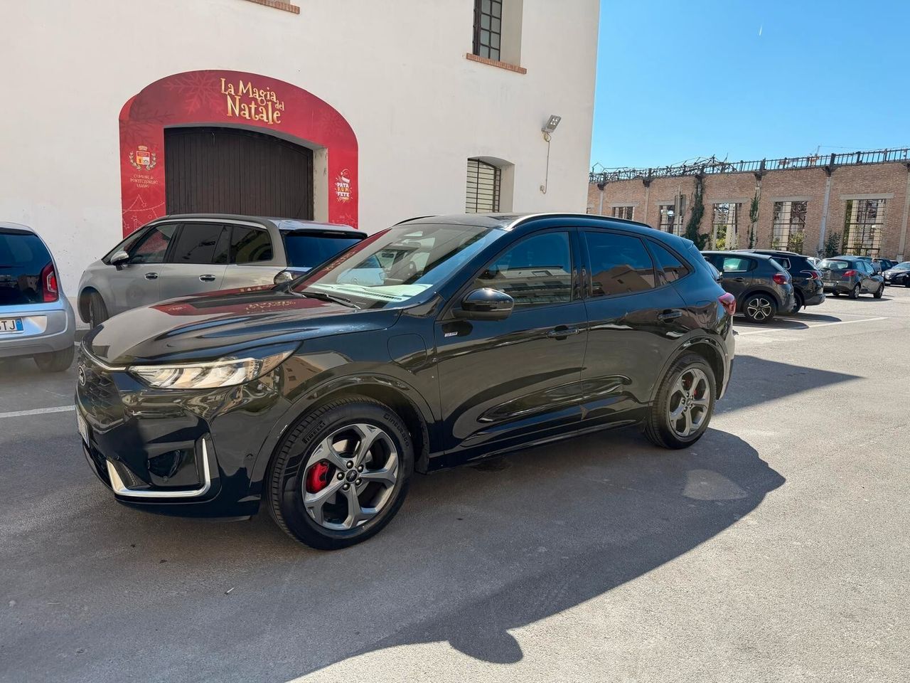 Ford Kuga 2.5 Full Hybrid 190 CV CVT 2WD ST-Line imagem 3
