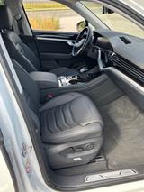 Volkswagen Touareg 3.0 V6 TDI 170kW 4MOT Tiptr. Eleganc... - Volkswagen Touareg in Magdeburg