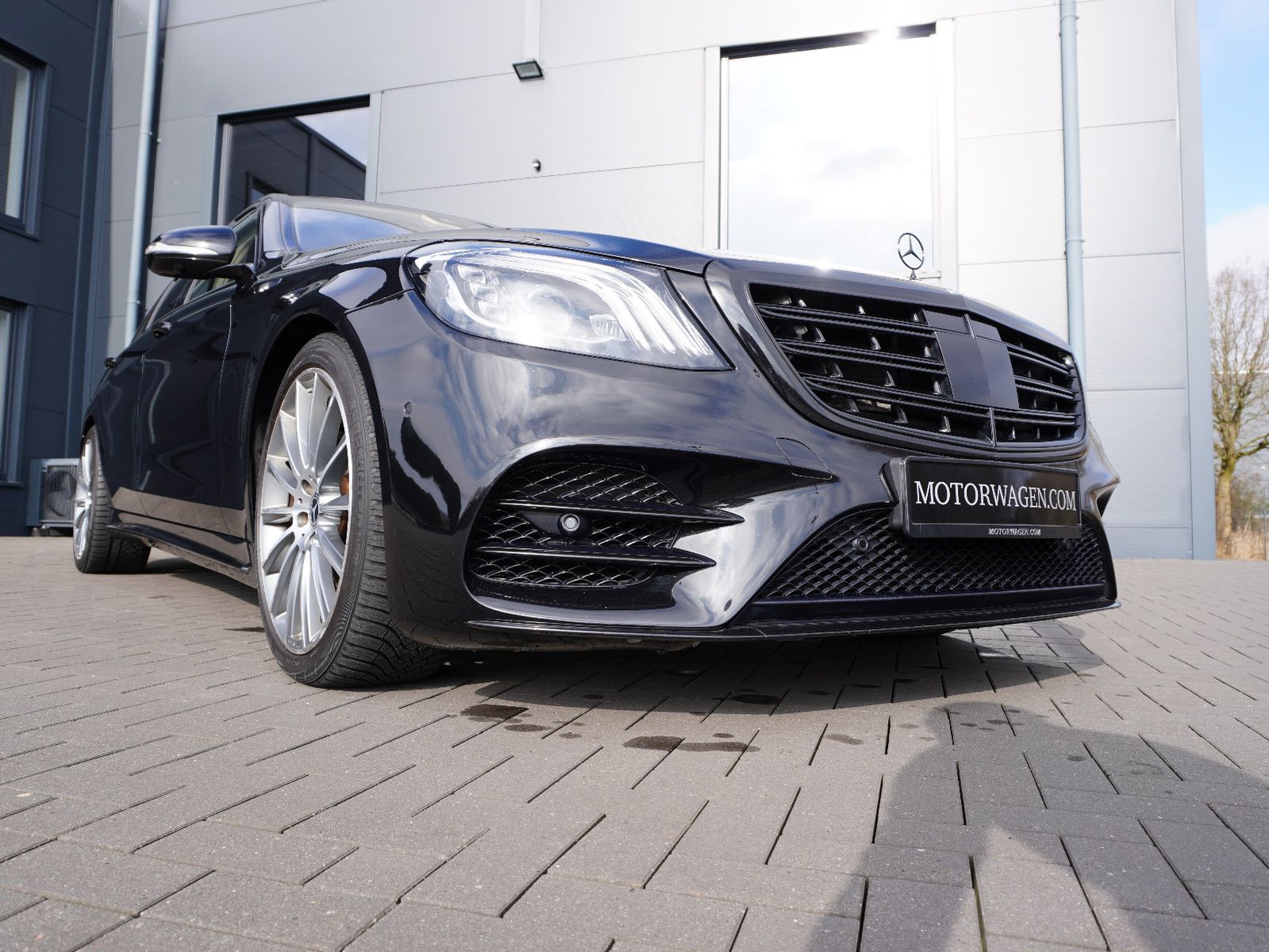 Fahrzeugabbildung Mercedes-Benz S 560 4Matic L AMG