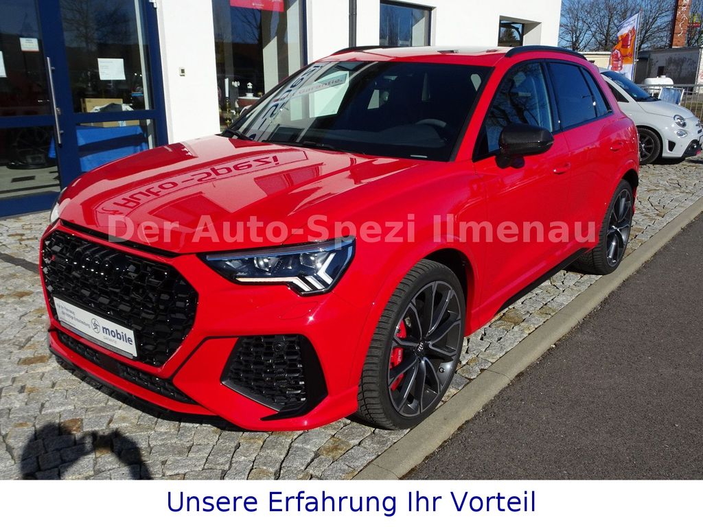 Audi RSQ3