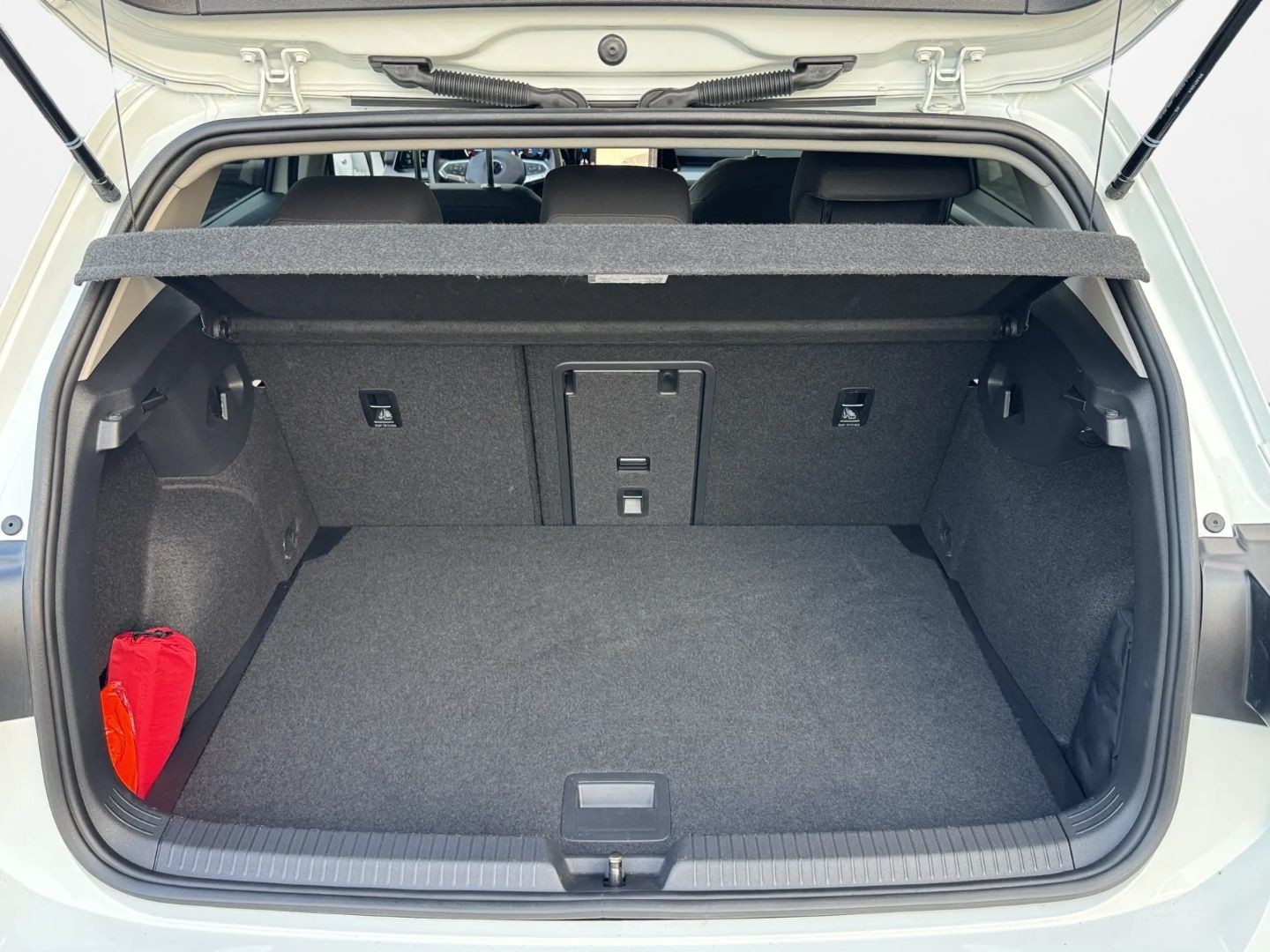 Golf VIII 1.5 TSI "ACTIVE" *LED+*NAVI*STDHZG*