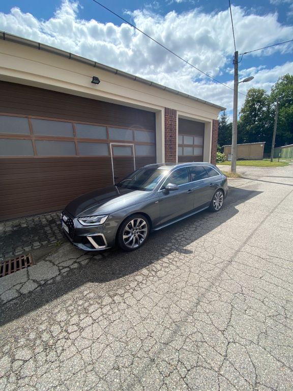 Image of Audi A4