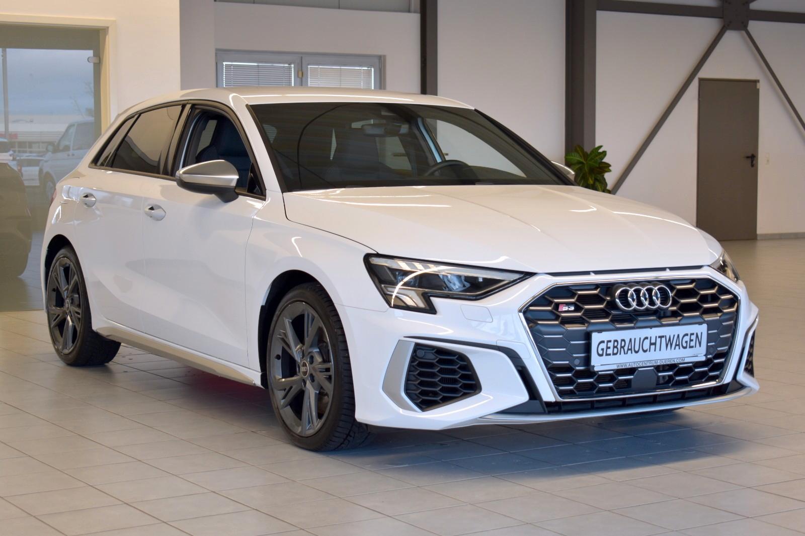 Audi S3 Sportback 2.0 TFSI quattro/LED/VIRTUAL/CARPLA